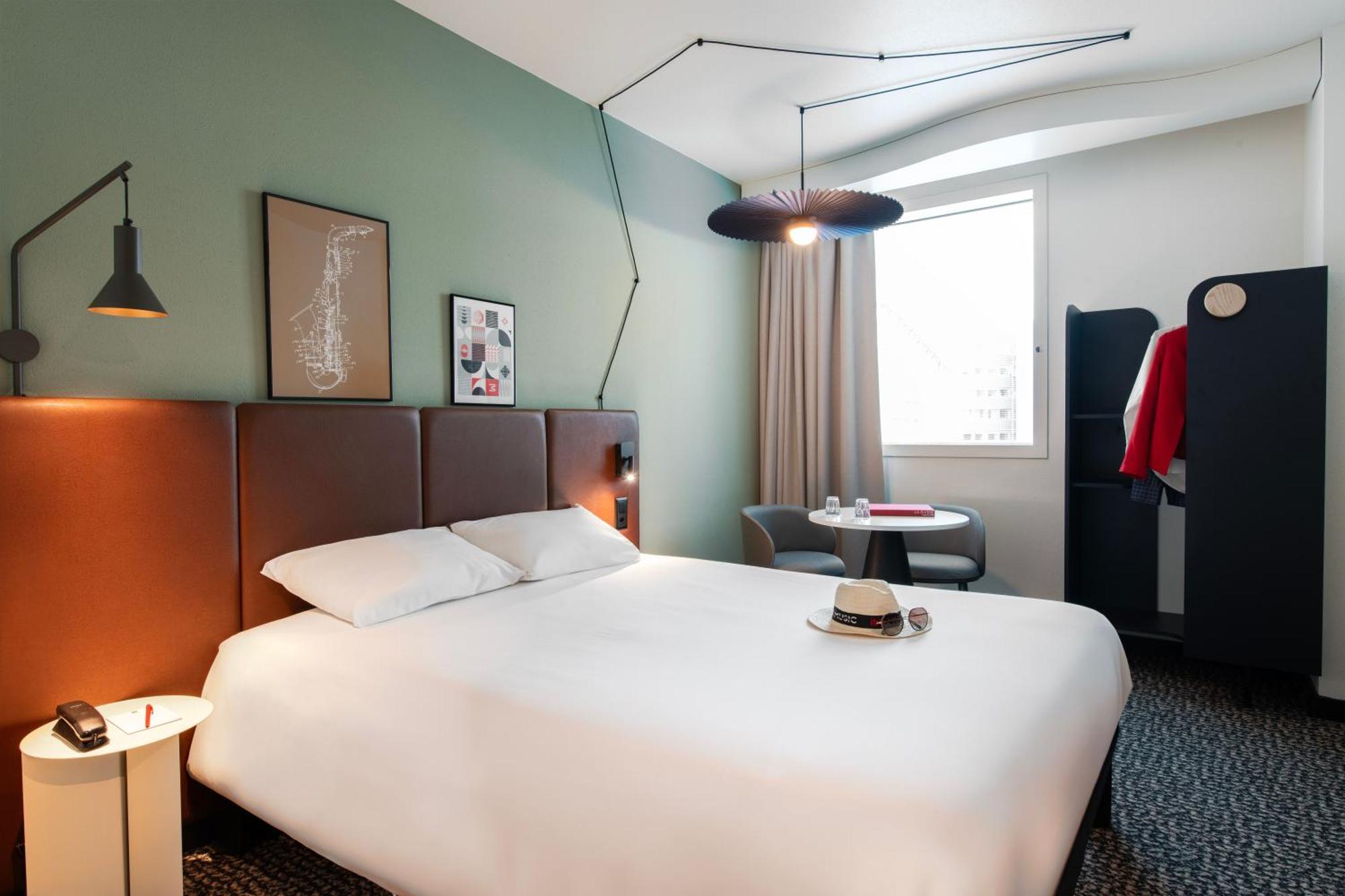 ibis Lausanne Centre Exterior foto